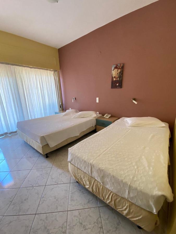Riviera Hotel Poros  Extérieur photo