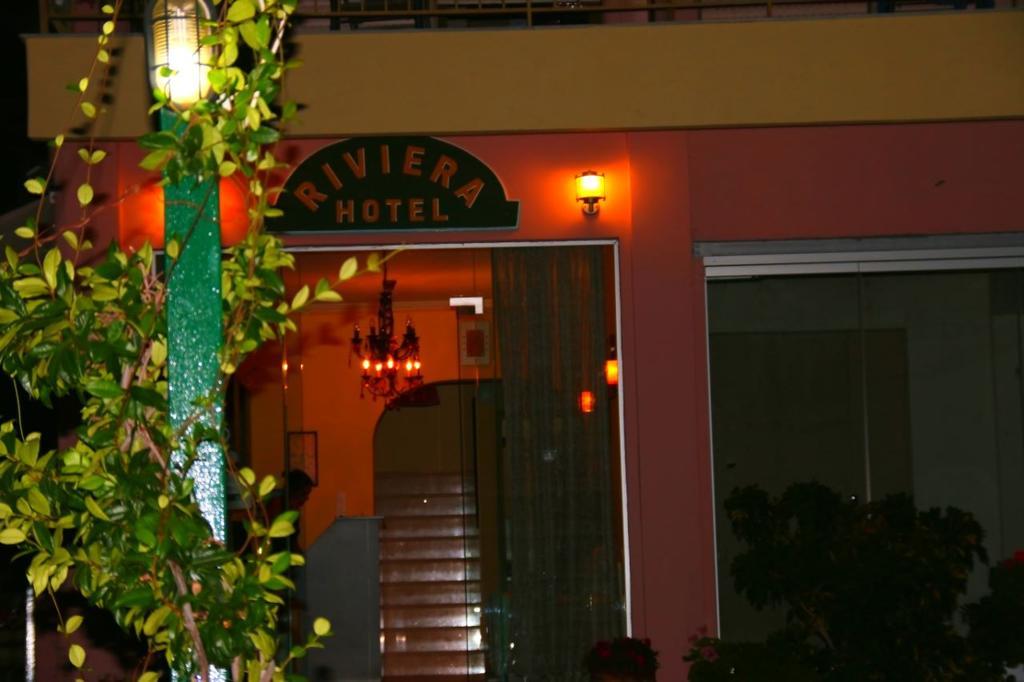Riviera Hotel Poros  Extérieur photo