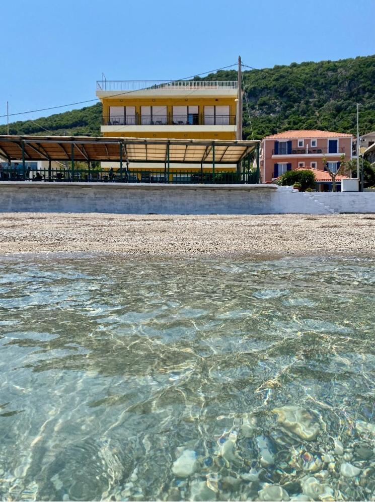 Riviera Hotel Poros  Extérieur photo